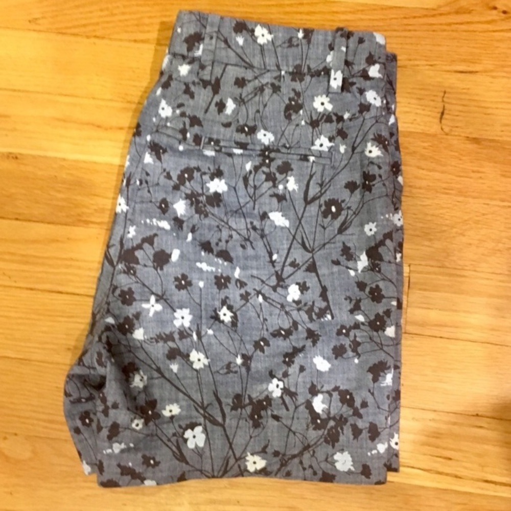 NWOT, GAP, Tailored, Shorts! - Picture 7 of 8